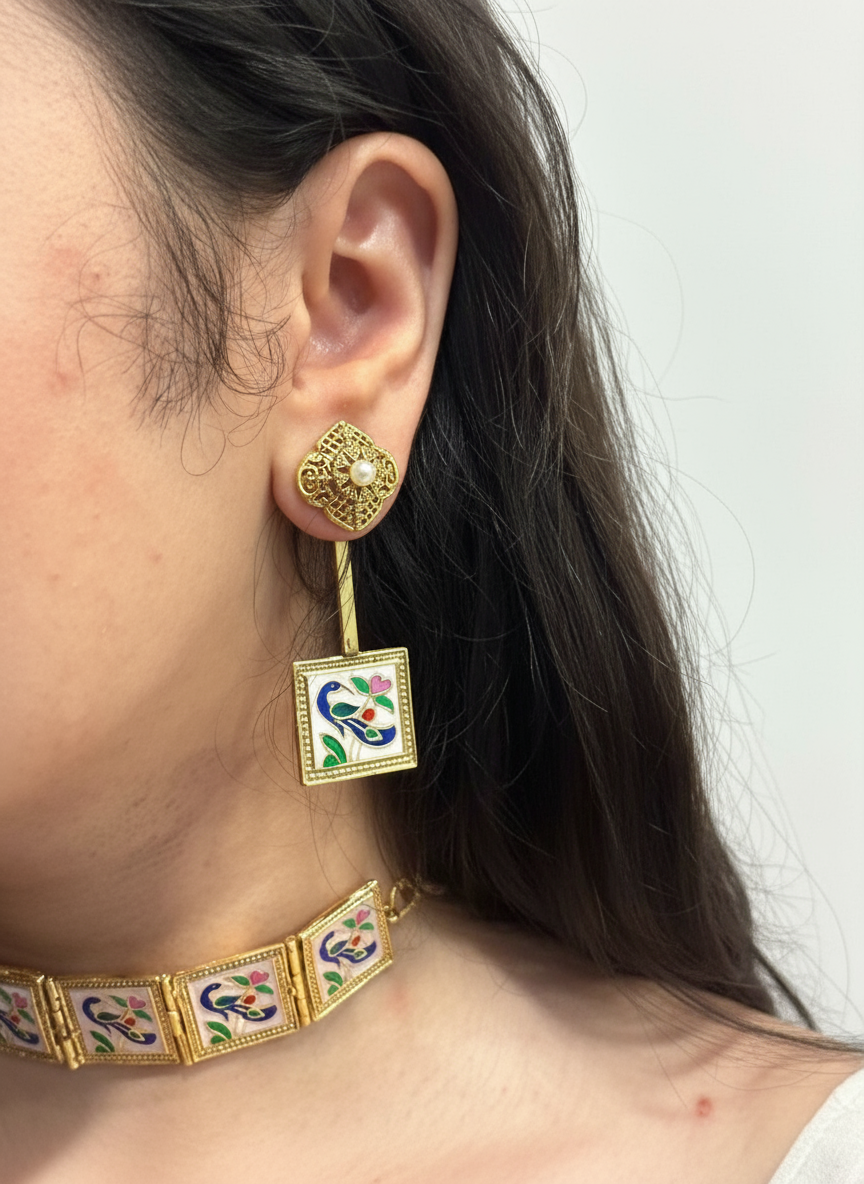 Golden Radiance Reversible Choker