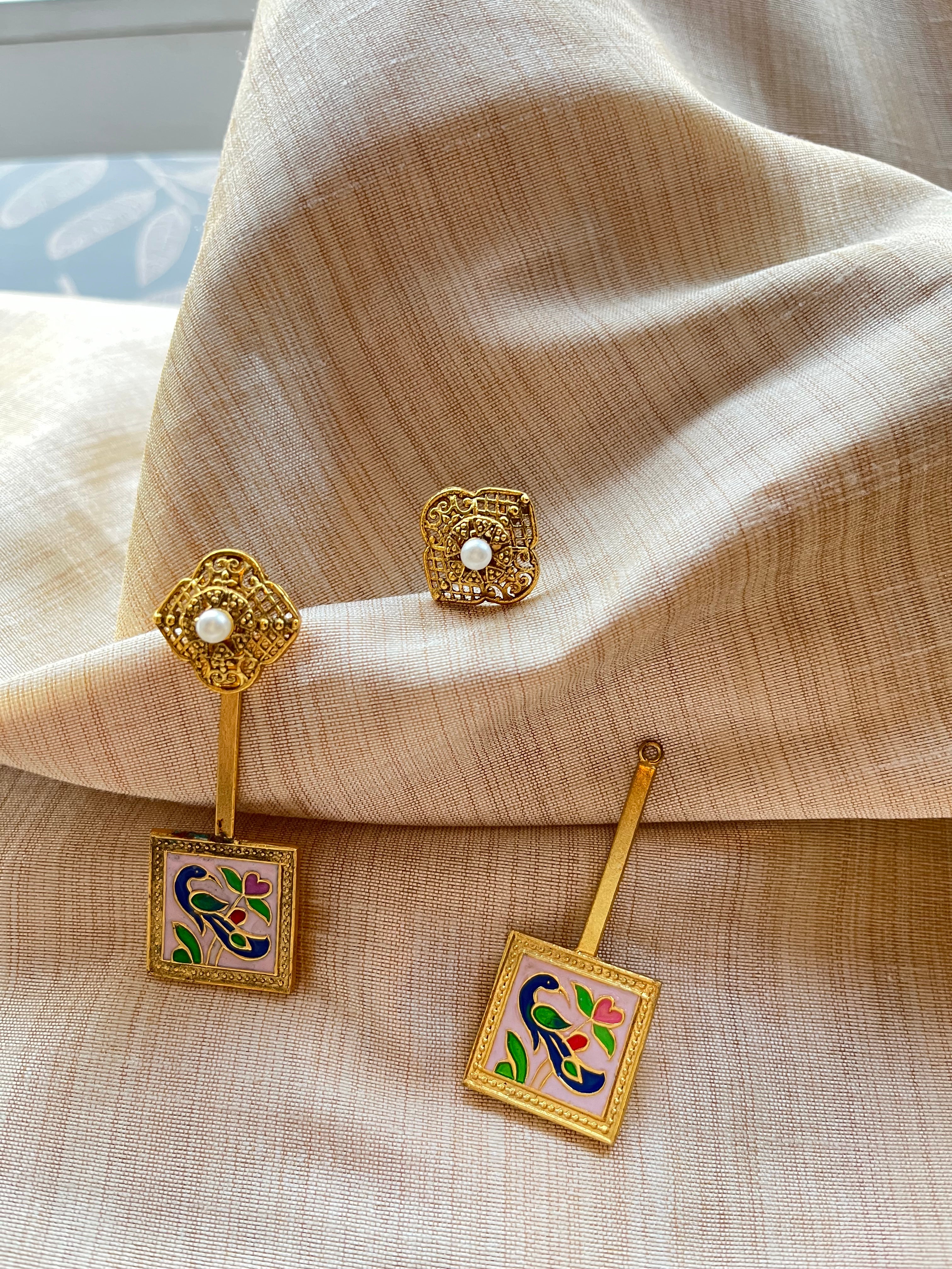 Golden Radiance Reversible Choker