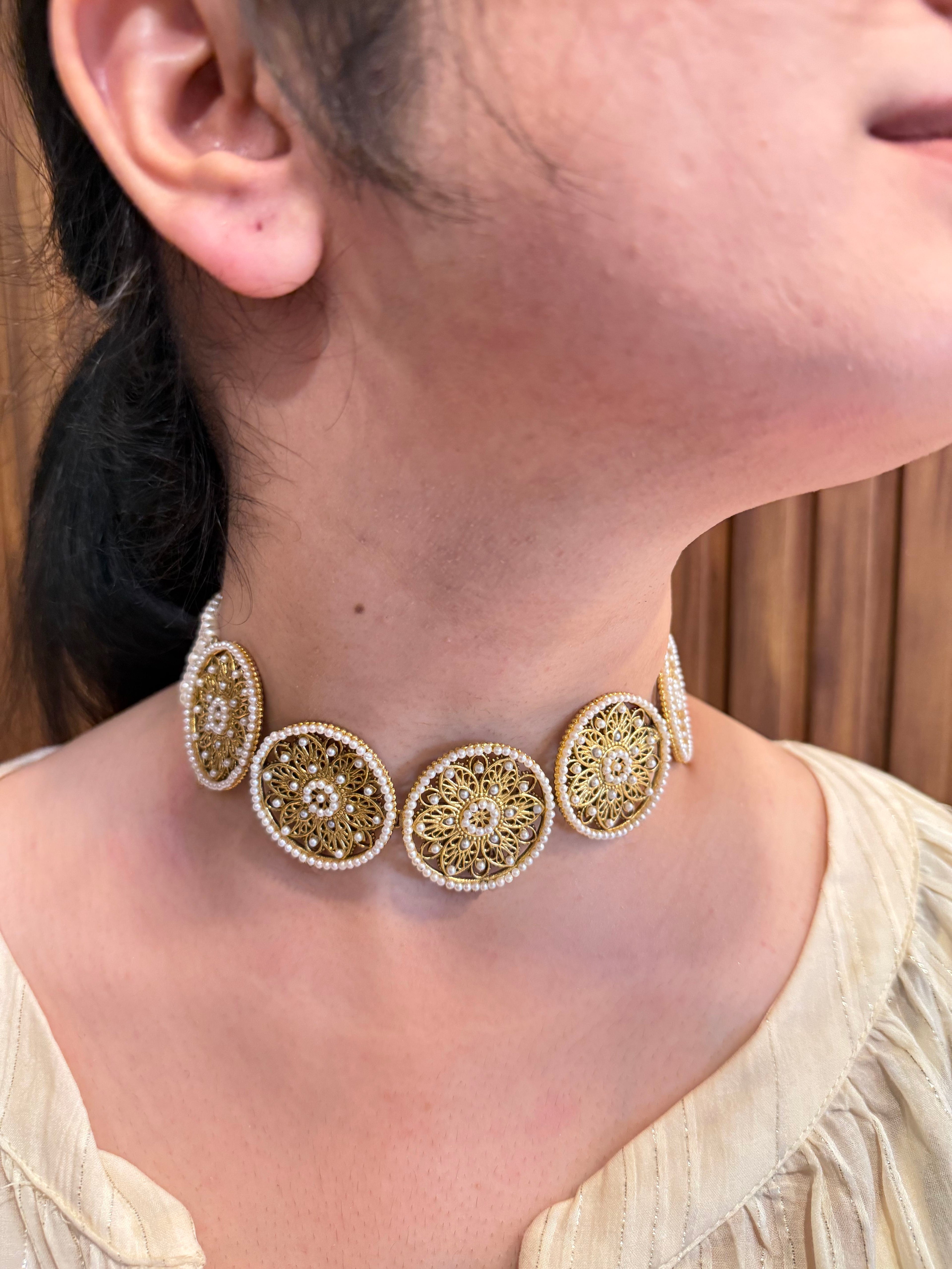 Mandala Mohini Choker