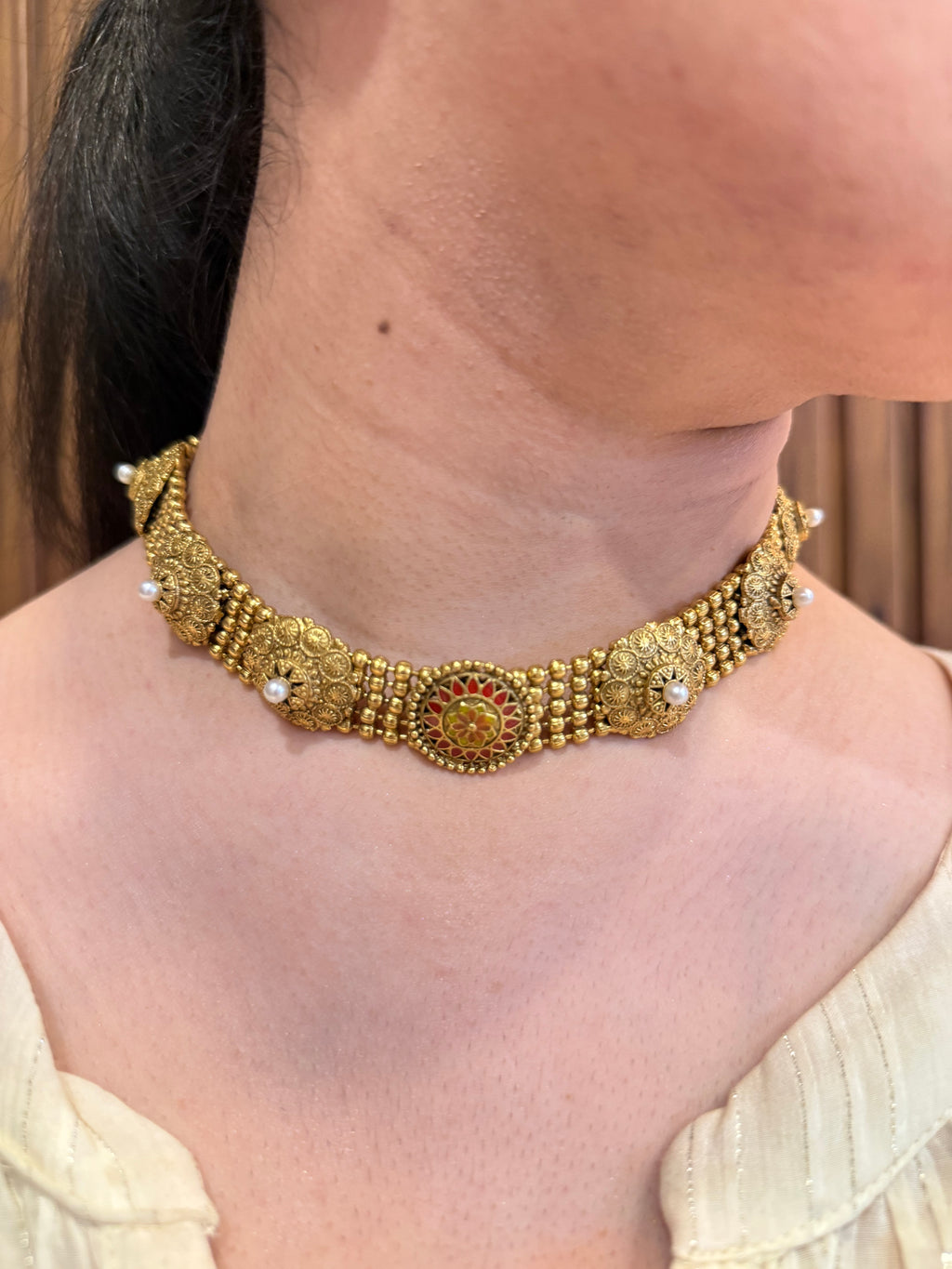 Kumudini Kundan Choker