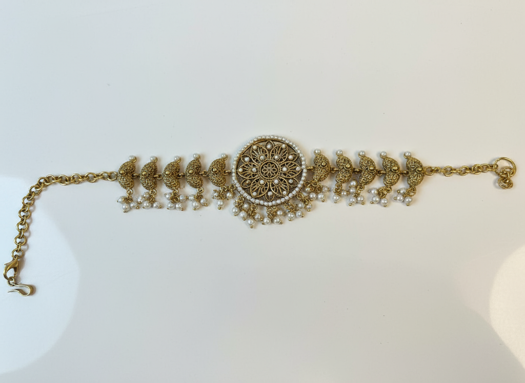 The Devi Mandala Choker